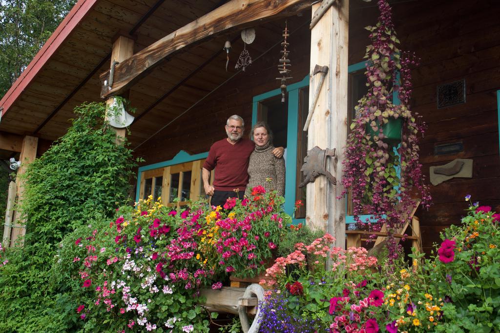 Brigitte'S Bavarian Bed Und Breakfast Millers Landing Exterior foto